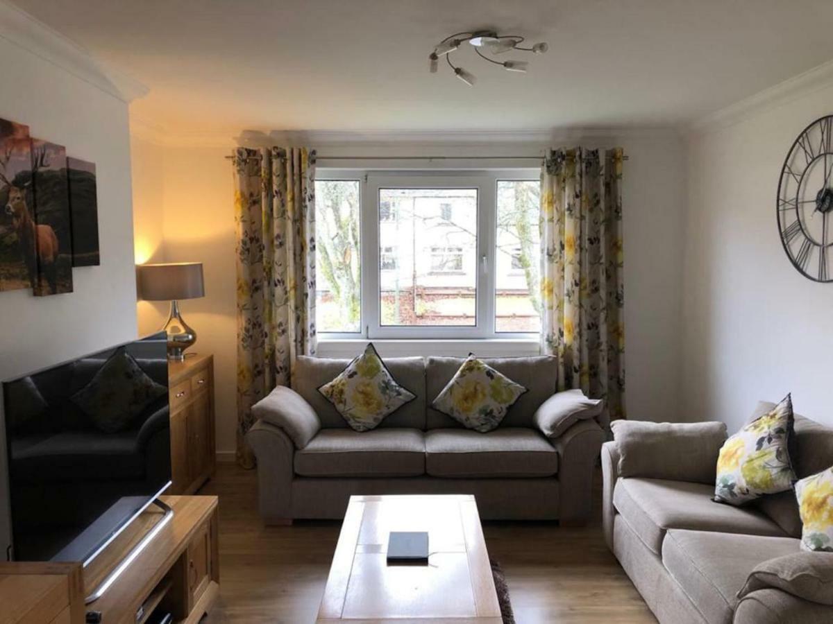 Апартаменты 12 Lochiel Road Форт-Уильям Экстерьер фото